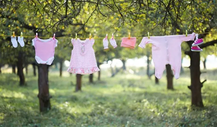 ¿Cómo lavar la ropa de recién nacido?